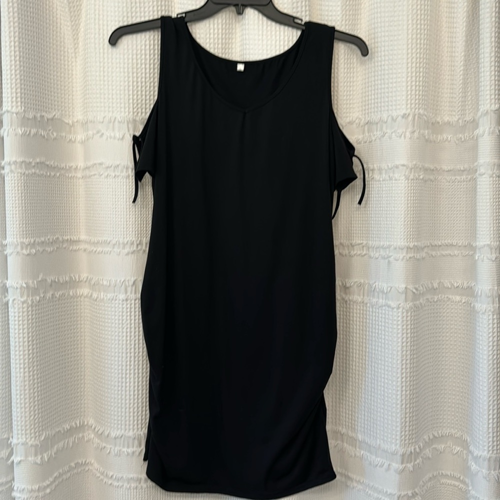 Black cotton dress with knot sleeves